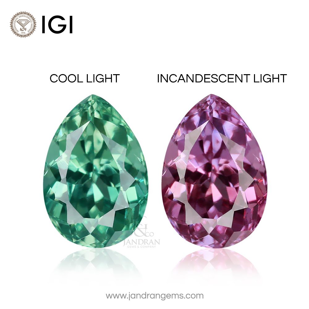 Alexandrite Pear 1.13 ct / size 6.9x5x4.1 MM